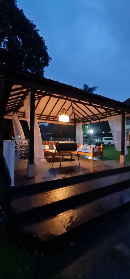 Villa Aurora Cisarua Exterior foto