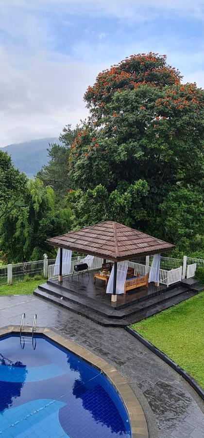 Villa Aurora Cisarua Exterior foto
